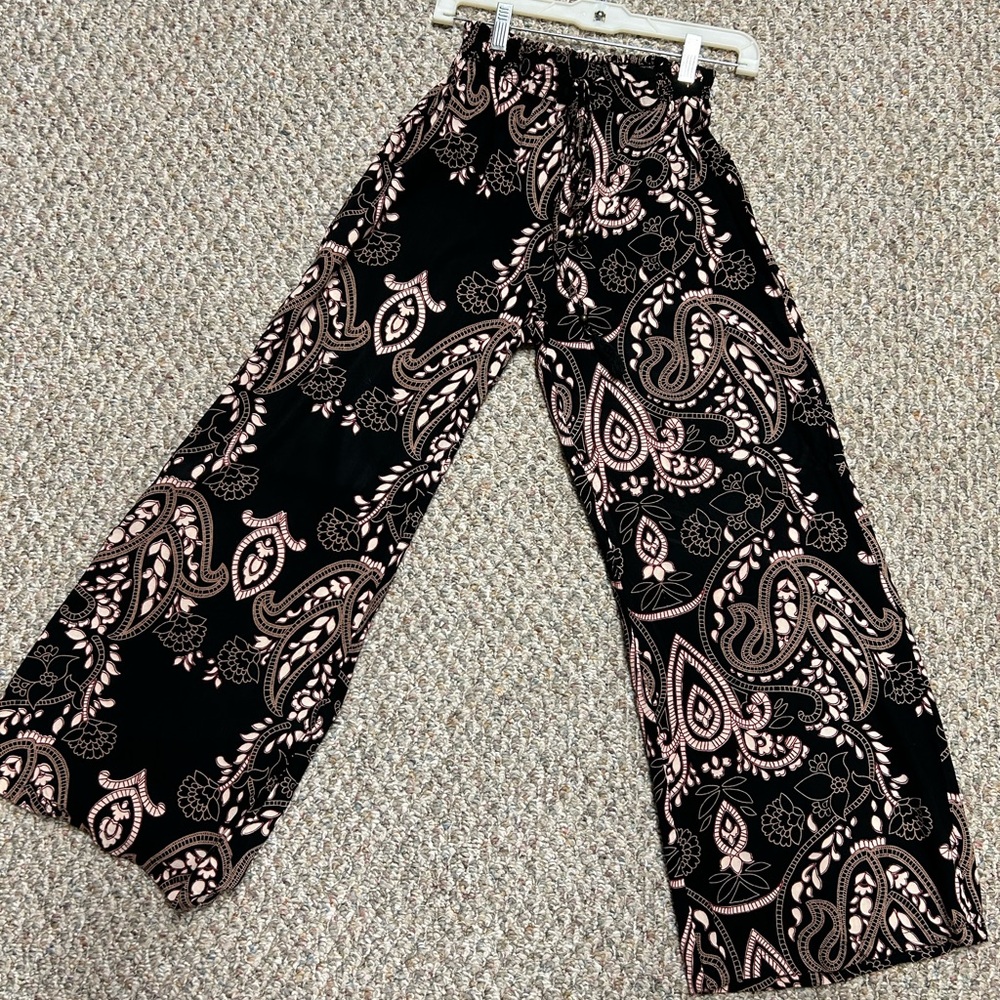 Comfy boho pants by Angie.  Flower paisley pattern.  Dress up or down.